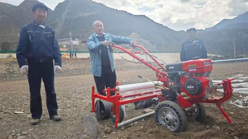 手推式玉米播種機，如何挑選更合適？**